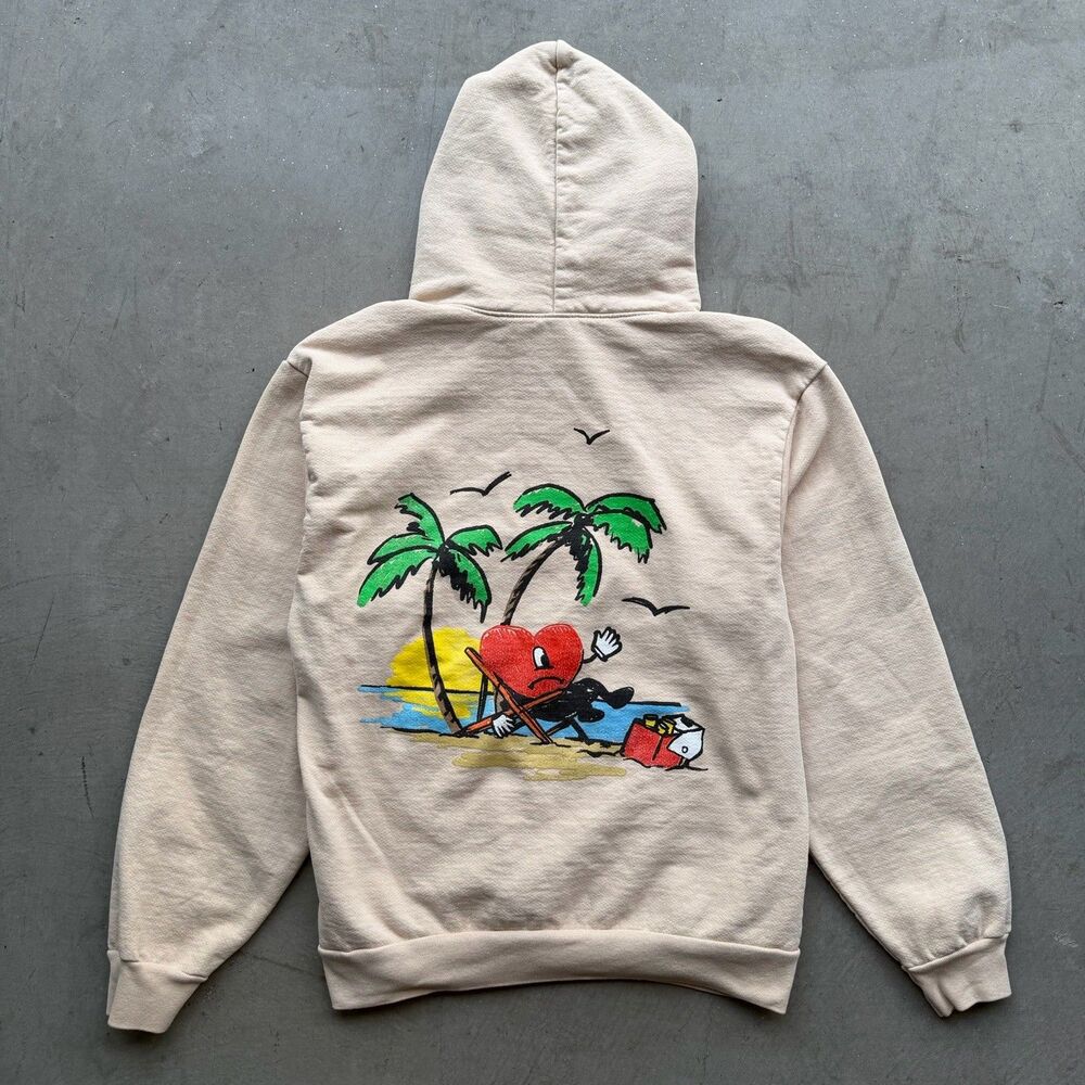 Bad Bunny Hoodie Mens S Un Verano Sin Ti Heart Beach Concert Tour Sweatshirt